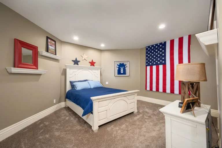 Updated Old World interior design — Lisa Marie Design Co. — image 31